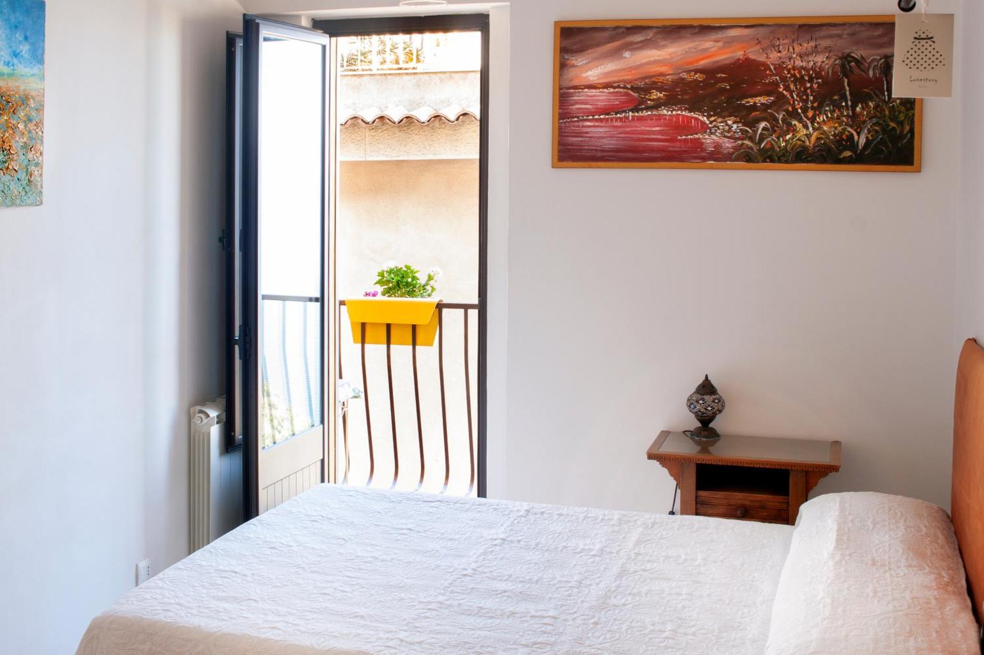 La Casa Gialla ตาออร์มินา ภายนอก รูปภาพ